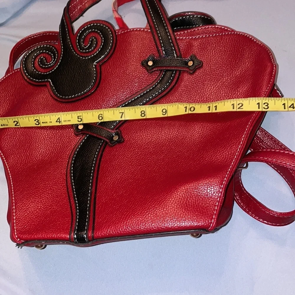 Disney inspired PLEATHER red bag purse medium crossbody travel Mickey Minnie fun - Picture 3 of 8